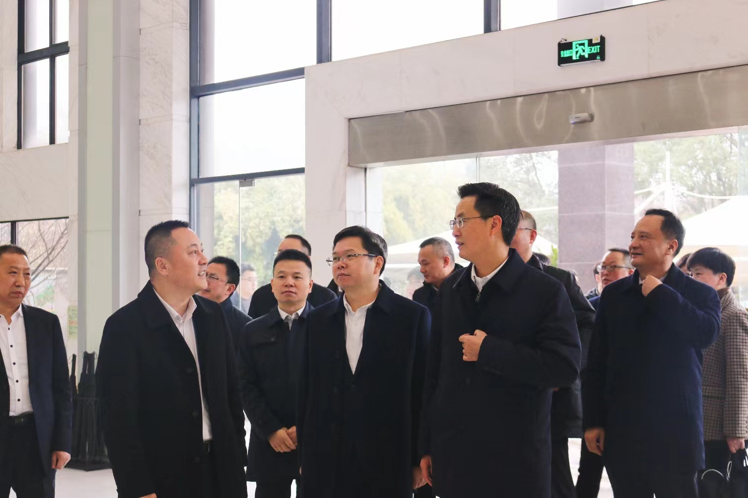 ������ί��ǳ�ΰһ��ݰ��77������������ָ��